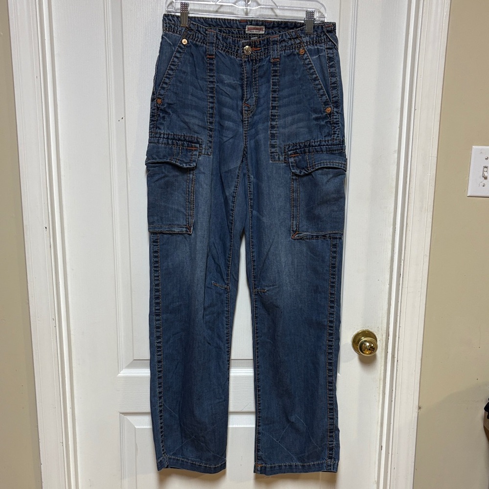 True Religion Big T Cargo Pants size 27